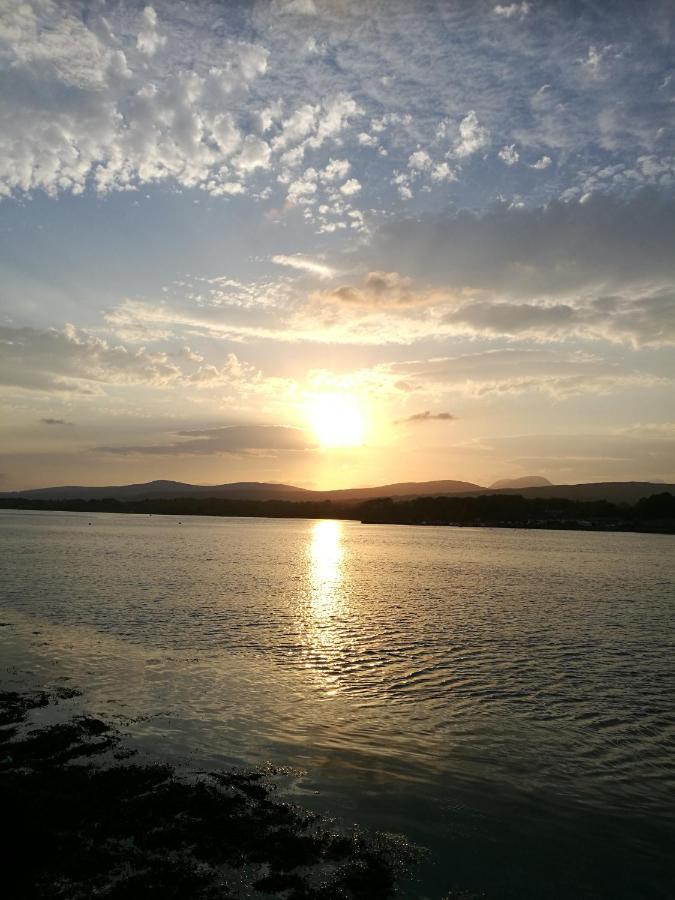 Watersedge Seaviews Hotel Kenmare Kültér fotó