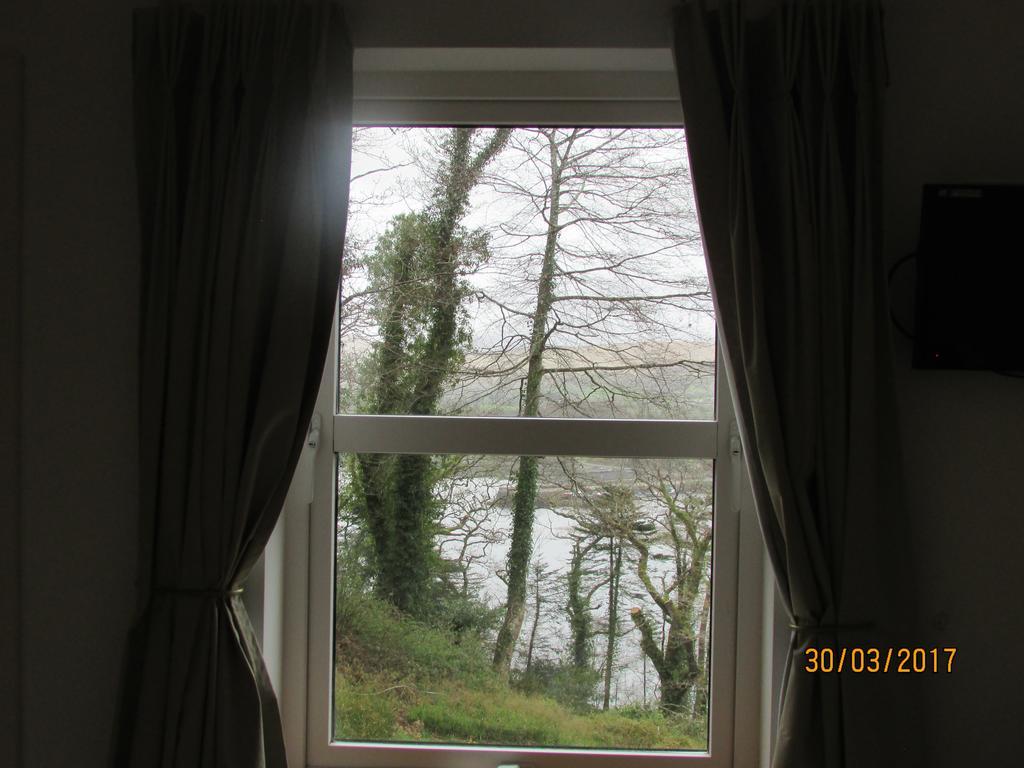 Watersedge Seaviews Hotel Kenmare Kültér fotó