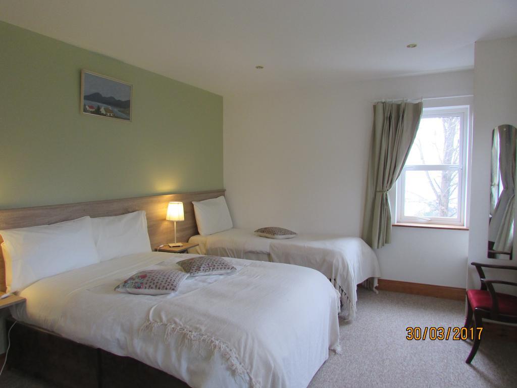 Watersedge Seaviews Hotel Kenmare Kültér fotó