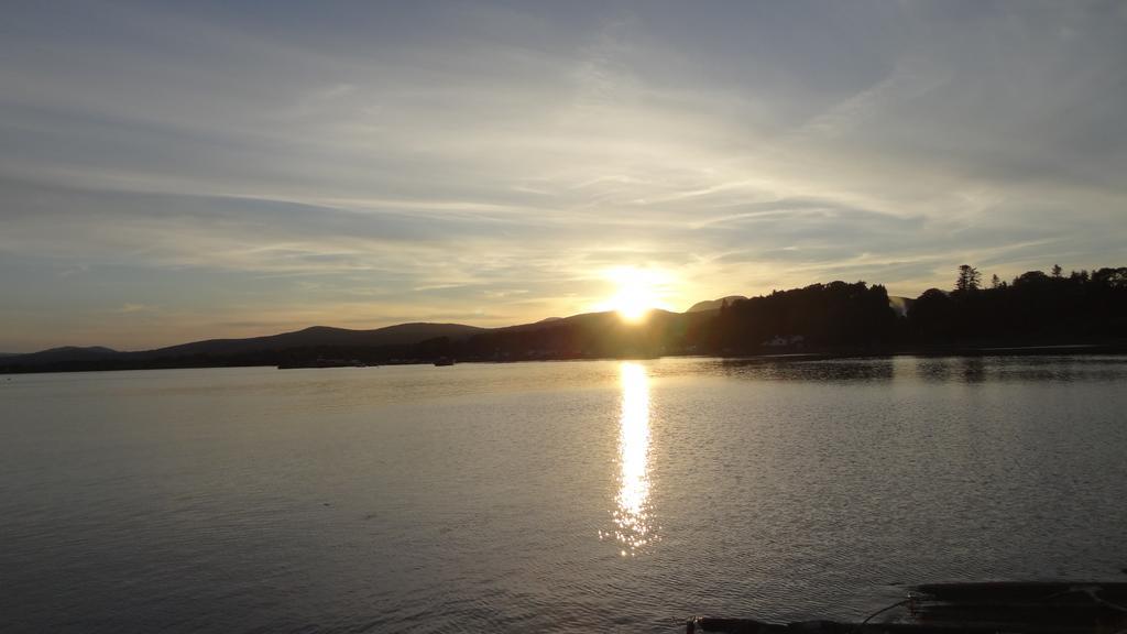 Watersedge Seaviews Hotel Kenmare Kültér fotó